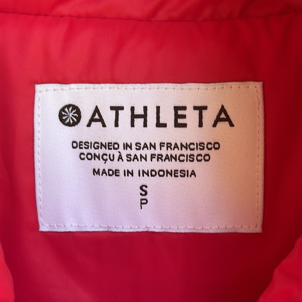 NWT Athleta Lucent Cropped Bomber Jacket Size Small - Picture 6 of 15